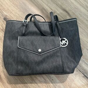 Michael Kors Black Gray Jet Set Pocket Open Bucket Tote Shoulder Handbag Purse